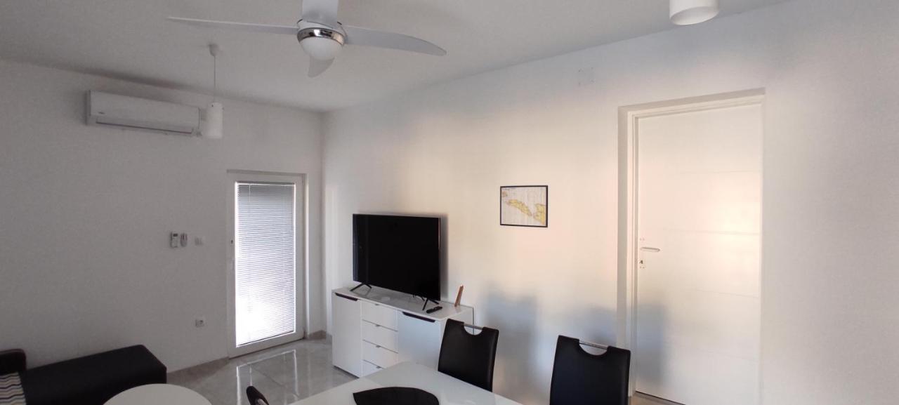 Apartment Zalo Donje Selo na Solti ภายนอก รูปภาพ