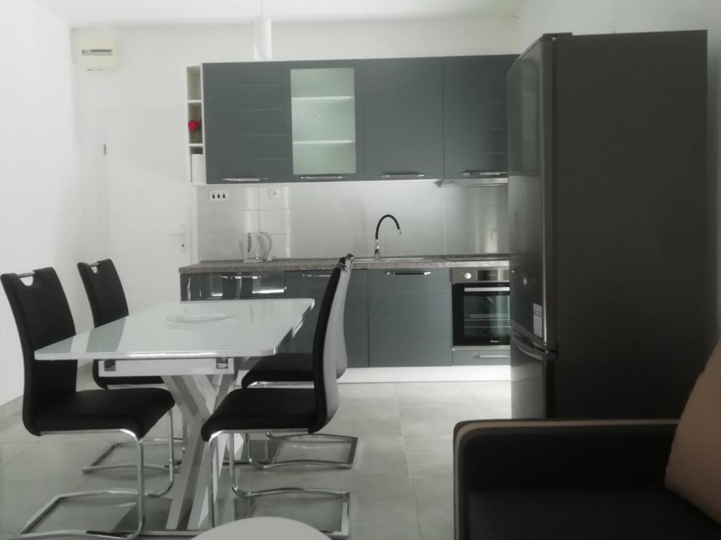 Apartment Zalo Donje Selo na Solti ภายนอก รูปภาพ