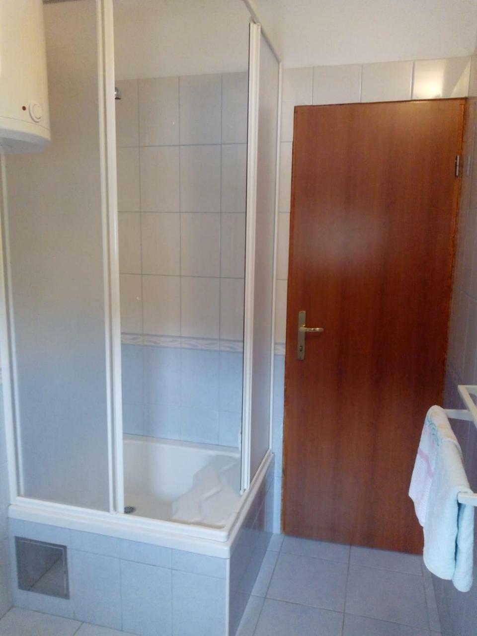Apartment Zalo Donje Selo na Solti ภายนอก รูปภาพ